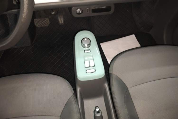 Used CHANGAN NEVO Lumin 2023 205km Xiangqin Version Gear Lever