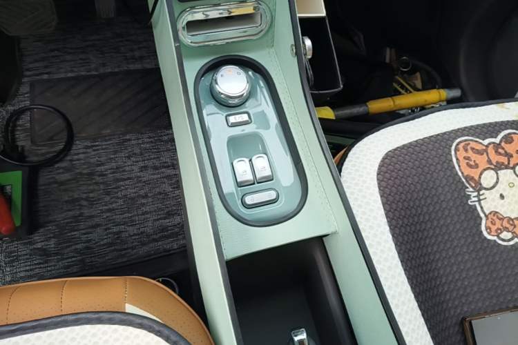 Used CHANGAN NEVO Lumin 2023 205km Xiangqin Version Gear Lever
