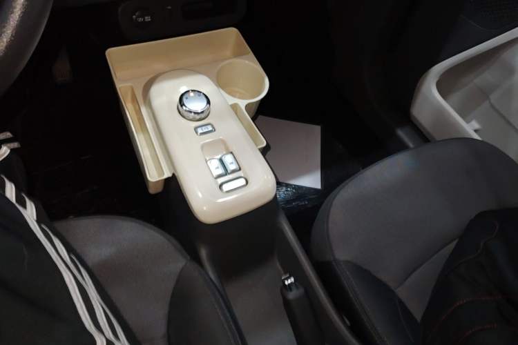 Used CHANGAN NEVO Lumin 2023 205km Xiangqin Version Gear Lever