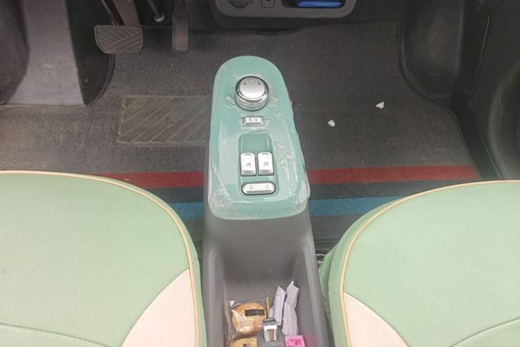 Used CHANGAN NEVO Lumin 2023 205km Xiangqin Version Gear Lever