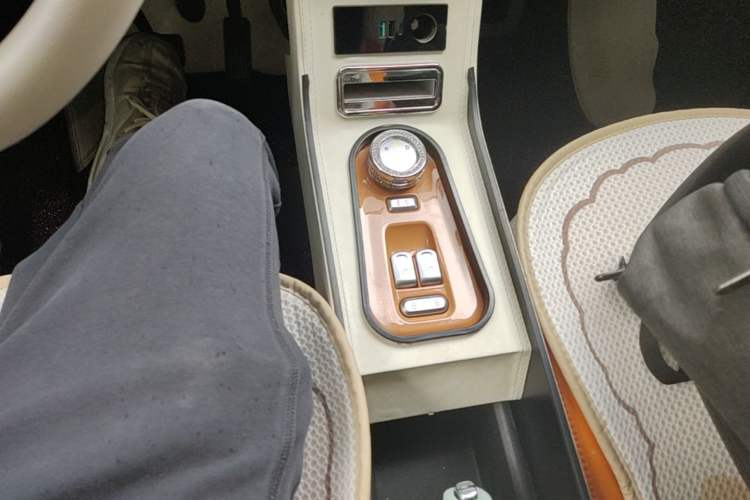 Used CHANGAN NEVO Lumin 2023 205km Xiangqin Version Gear Lever