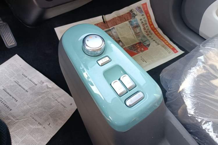 Used CHANGAN NEVO Lumin 2023 205km Xiangqin Version Gear Lever