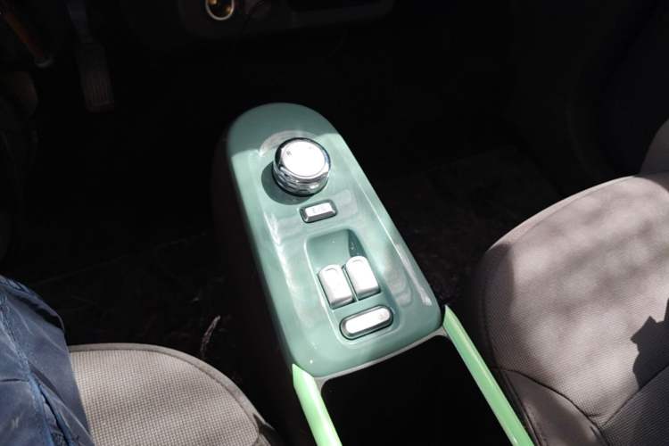 Used CHANGAN NEVO Lumin 2023 205km Xiangqin Version Gear Lever