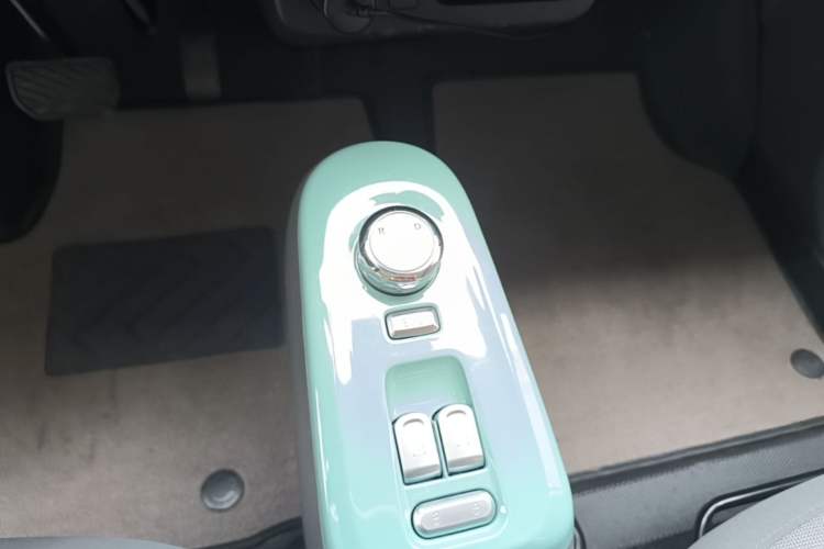 Used CHANGAN NEVO Lumin 2023 205km Xiangqin Version Gear Lever