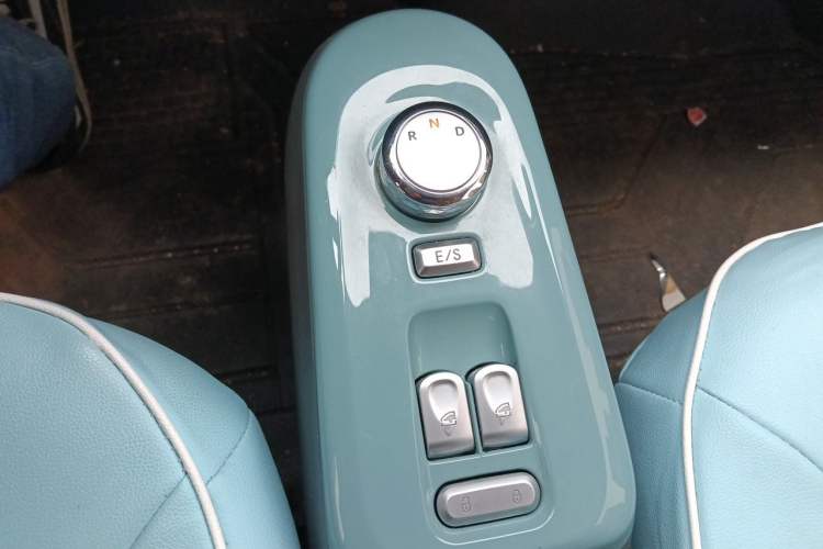 Used CHANGAN NEVO Lumin 2023 205km Xiangqin Version Gear Lever