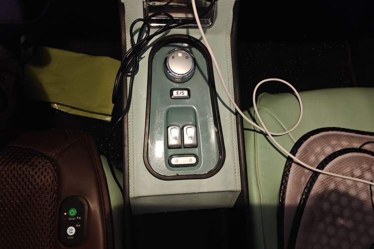 Used CHANGAN NEVO Lumin 2023 205km Xiangqin Version Gear Lever
