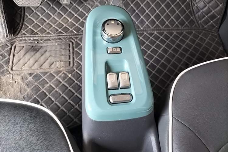 Used CHANGAN NEVO Lumin 2023 205km Xiangqin Version Gear Lever