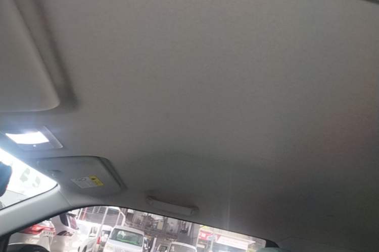 Used CHANGAN NEVO Lumin 2023 301km Honey Dew Edition Headliner