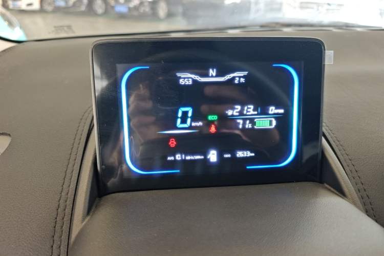 Used CHANGAN NEVO Lumin 2023 301km Honey Dew Edition Instrument Cluster