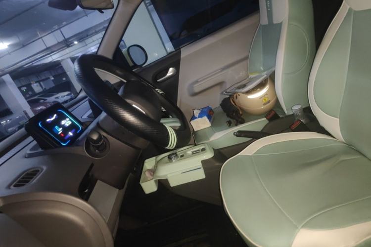Used CHANGAN NEVO Lumin 2023 301km Honey Dew Edition Left Front Seat