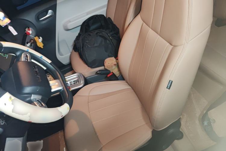 Used CHANGAN NEVO Lumin 2023 301km Honey Dew Edition Left Front Seat