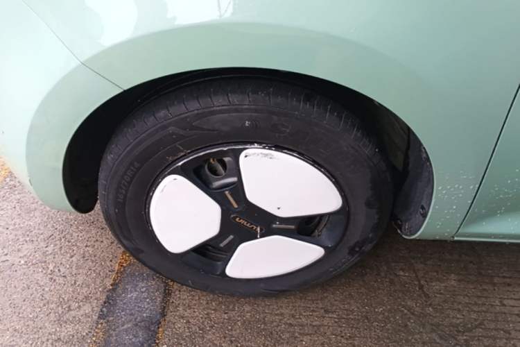 Used CHANGAN NEVO Lumin 2023 205km Xiangqin Version Left Front Wheel Hub