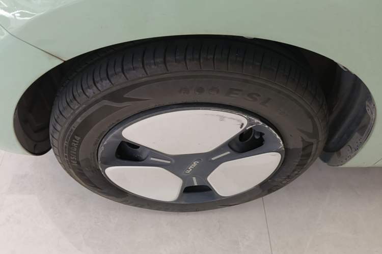 Used CHANGAN NEVO Lumin 2023 301km Honey Dew Edition Left Front Wheel Hub