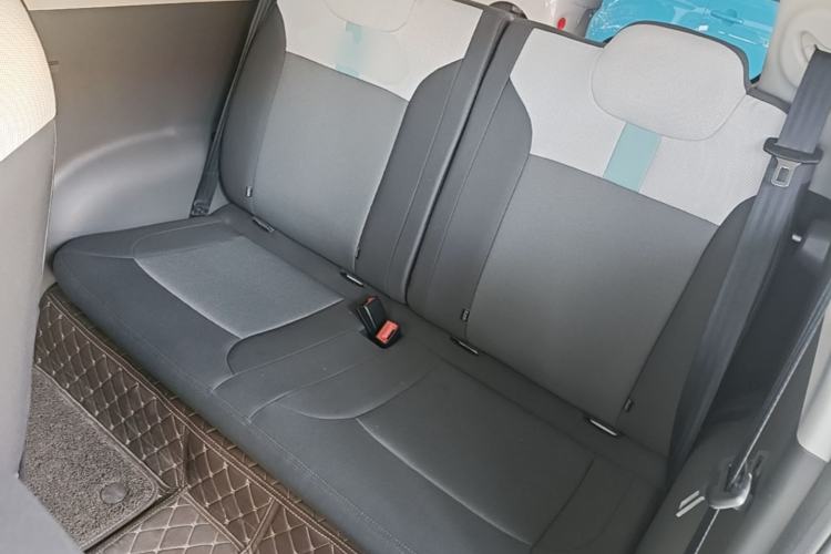Used CHANGAN NEVO Lumin 2023 301km Honey Dew Edition Left Rear Seat