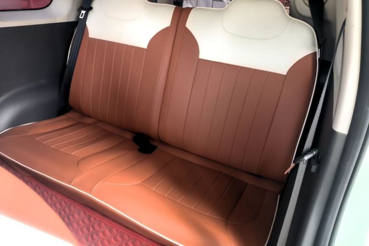 Used CHANGAN NEVO Lumin 2023 301km Honey Dew Edition Left Rear Seat