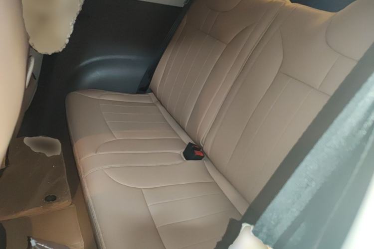 Used CHANGAN NEVO Lumin 2023 301km Honey Dew Edition Left Rear Seat