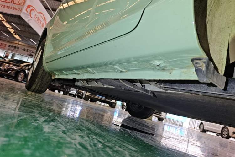 Used CHANGAN NEVO Lumin 2023 301km Honey Dew Edition Left Side Sill