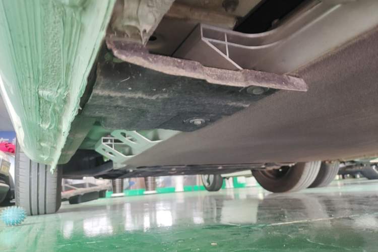 Used CHANGAN NEVO Lumin 2023 301km Honey Dew Edition Left Side Sill