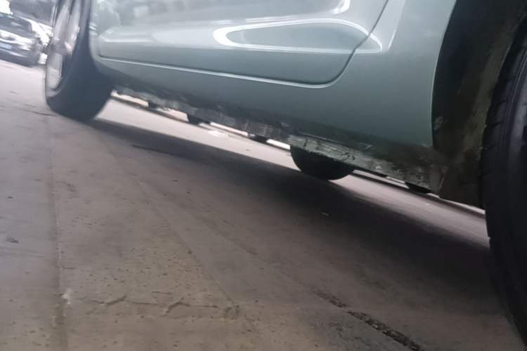 Used CHANGAN NEVO Lumin 2023 205km Xiangqin Version Left Side Sill