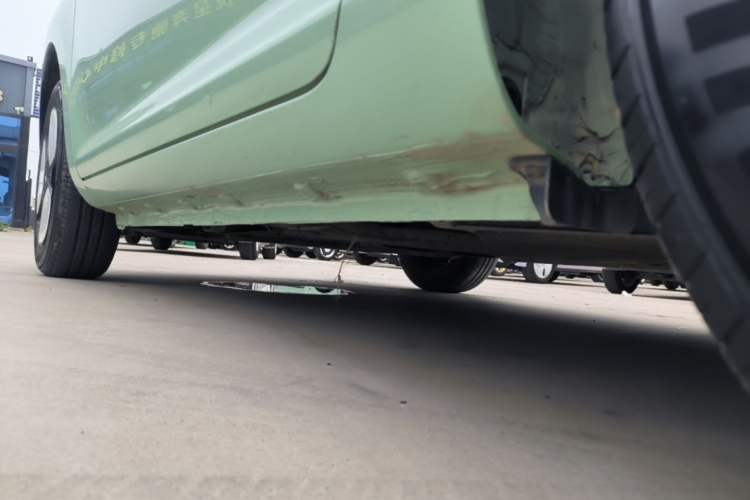Used CHANGAN NEVO Lumin 2023 205km Xiangqin Version Left Side Sill