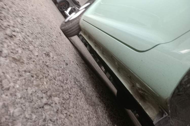Used CHANGAN NEVO Lumin 2023 205km Xiangqin Version Left Side Sill