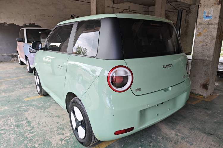 Used CHANGAN NEVO Lumin 2023 205km Xiangqin Version Rear Left 45 Deg