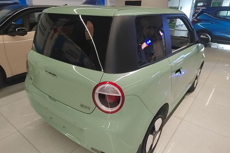 Used CHANGAN NEVO Lumin 2023 205km Xiangqin Version Rear Right 45 Deg