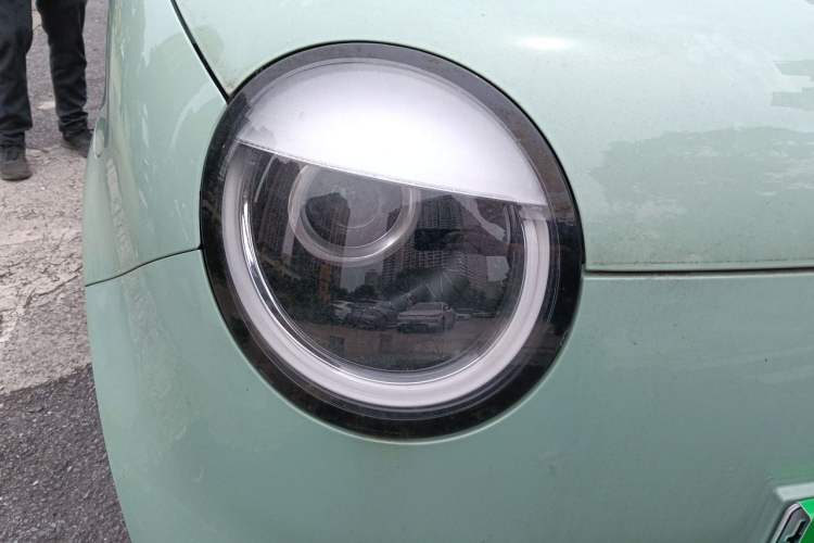 Used CHANGAN NEVO Lumin 2023 205km Xiangqin Version Right Front Headlight