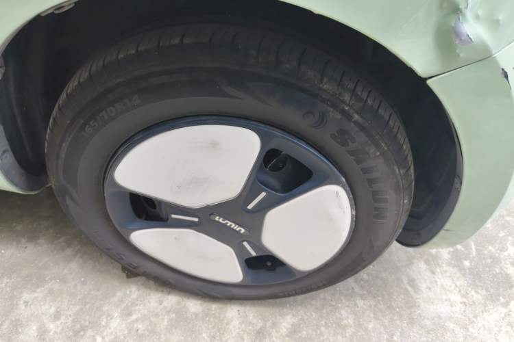 Used CHANGAN NEVO Lumin 2023 205km Xiangqin Version Right Front Wheel Hub