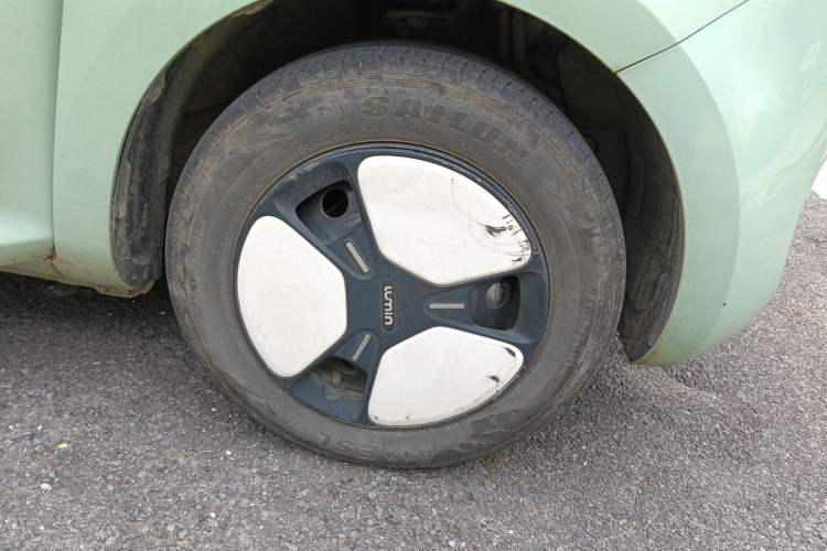 Used CHANGAN NEVO Lumin 2023 205km Xiangqin Version Right Front Wheel Hub
