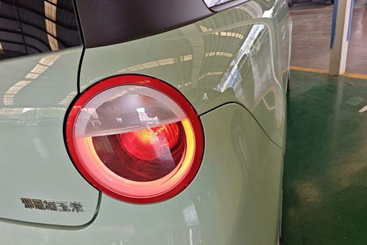Used CHANGAN NEVO Lumin 2023 301km Honey Dew Edition Right Rear Taillight