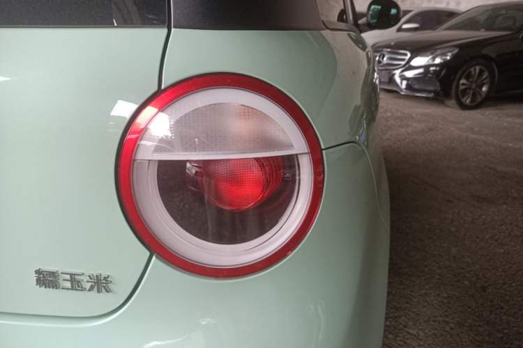 Used CHANGAN NEVO Lumin 2023 205km Xiangqin Version Right Rear Taillight