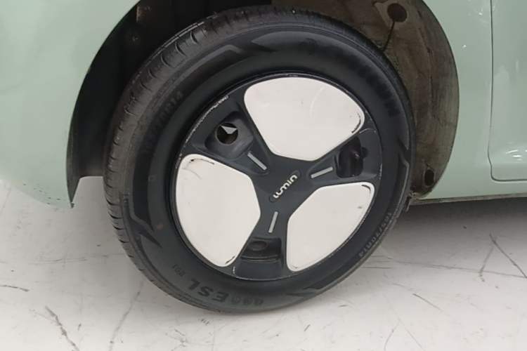 Used CHANGAN NEVO Lumin 2023 301km Honey Dew Edition Right Rear Wheel Hub