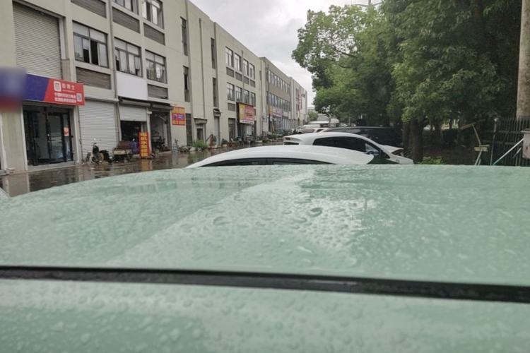 Used CHANGAN NEVO Lumin 2023 205km Xiangqin Version Roof