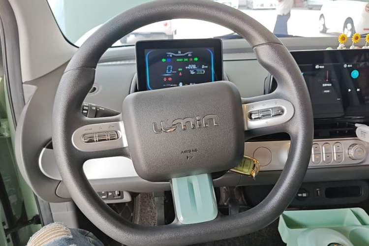 Used CHANGAN NEVO Lumin 2023 301km Honey Dew Edition Steering Wheel