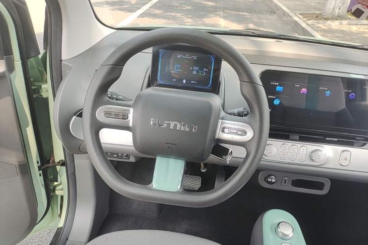 Used CHANGAN NEVO Lumin 2023 301km Honey Dew Edition Steering Wheel
