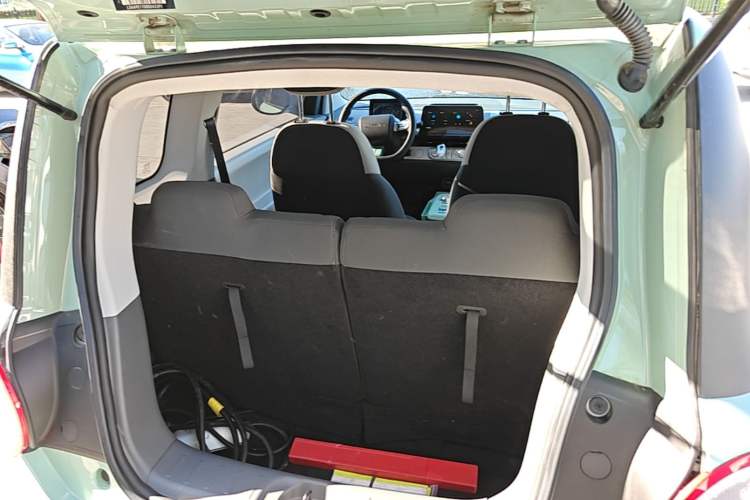 Used CHANGAN NEVO Lumin 2023 301km Honey Dew Edition Trunk