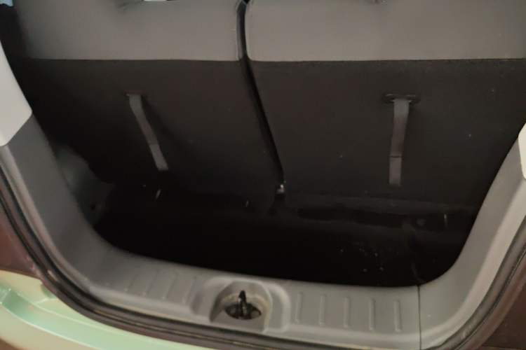 Used CHANGAN NEVO Lumin 2023 205km Xiangqin Version Trunk