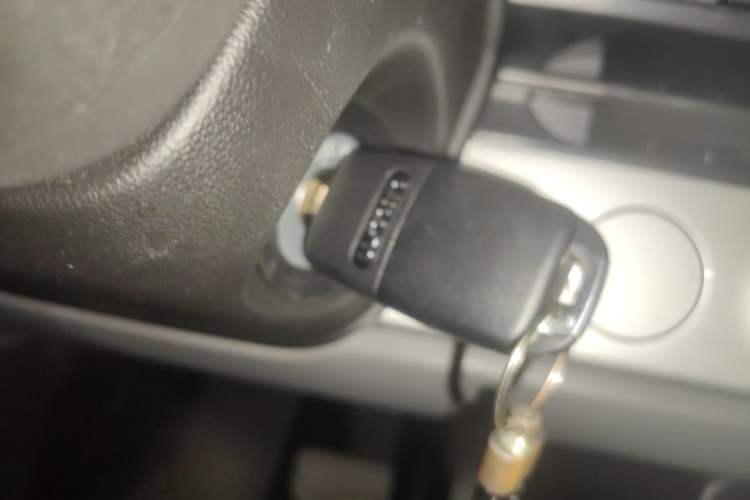 Used CHANGAN NEVO Lumin 2023 301km Honey Dew Edition Vehicle Key