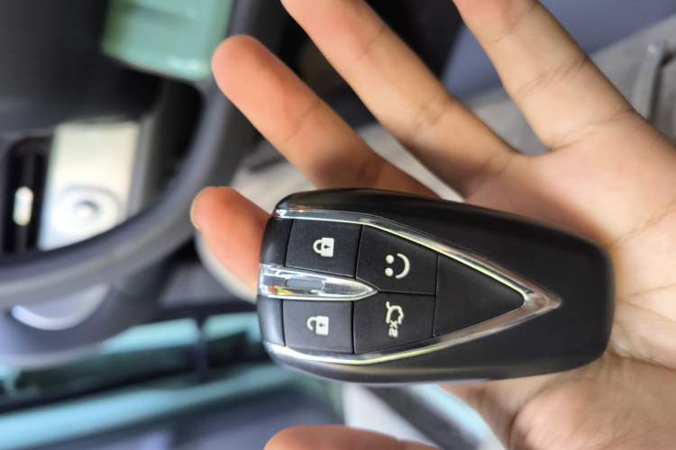 Used CHANGAN NEVO Lumin 2023 205km Xiangqin Version Vehicle Key