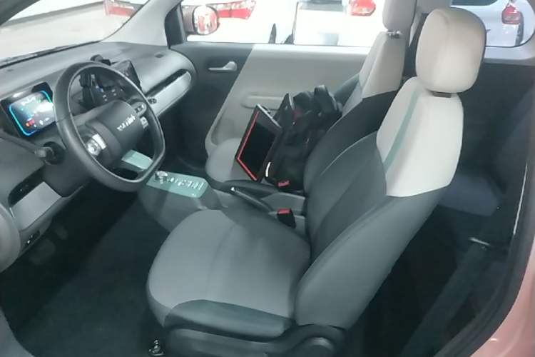 Used CHANGAN NEVO Lumin 2023 205km Xiangqin Version Left Front Seat