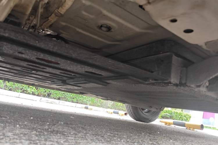 Used CHANGAN NEVO Lumin 2023 205km Xiangqin Version Chassis Front Left