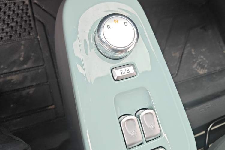 Used CHANGAN NEVO Lumin 2023 205km Xiangqin Version Gear Lever