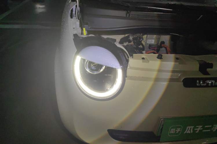 Used CHANGAN NEVO Lumin 2023 205km Xiangqin Version Right Front Headlight