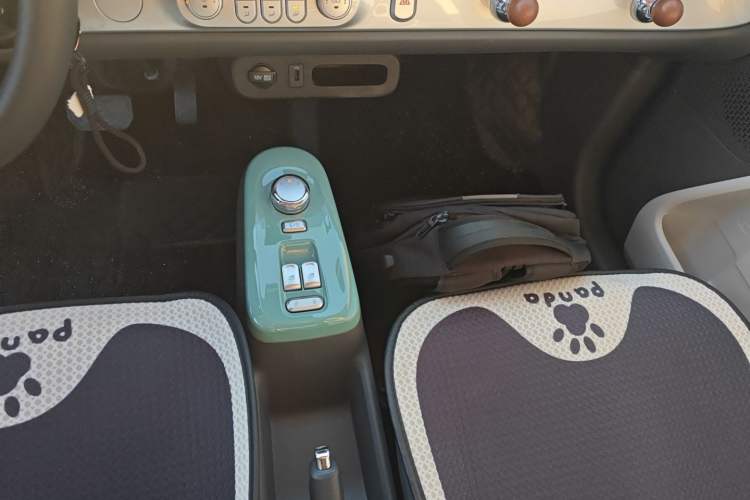 Used CHANGAN NEVO Lumin 2023 205km Xiangqin Version Gear Lever