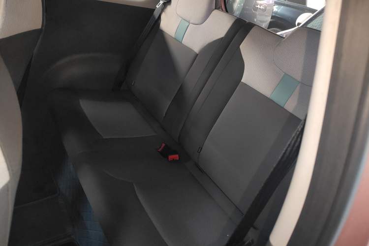Used CHANGAN NEVO Lumin 2023 301km Honey Dew Edition Interior 4