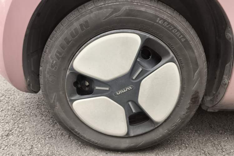 Used CHANGAN NEVO Lumin 2023 301km Honey Dew Edition Left Front Wheel Hub