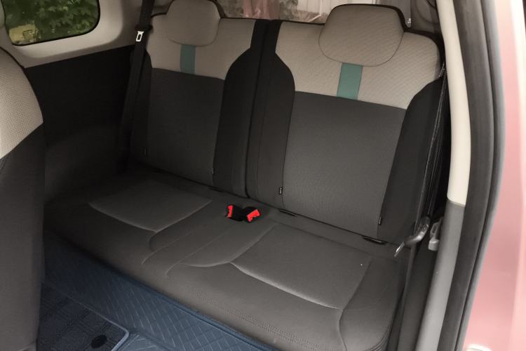 Used CHANGAN NEVO Lumin 2023 301km Honey Dew Edition Left Rear Seat