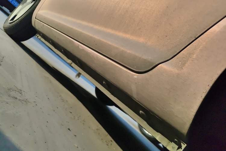 Used CHANGAN NEVO Lumin 2023 205km Xiangqin Version Left Side Sill