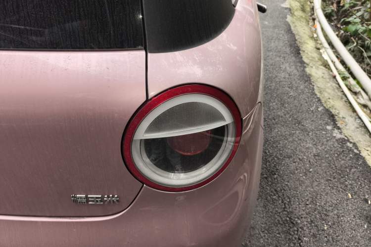 Used CHANGAN NEVO Lumin 2023 301km Honey Dew Edition Right Rear Taillight